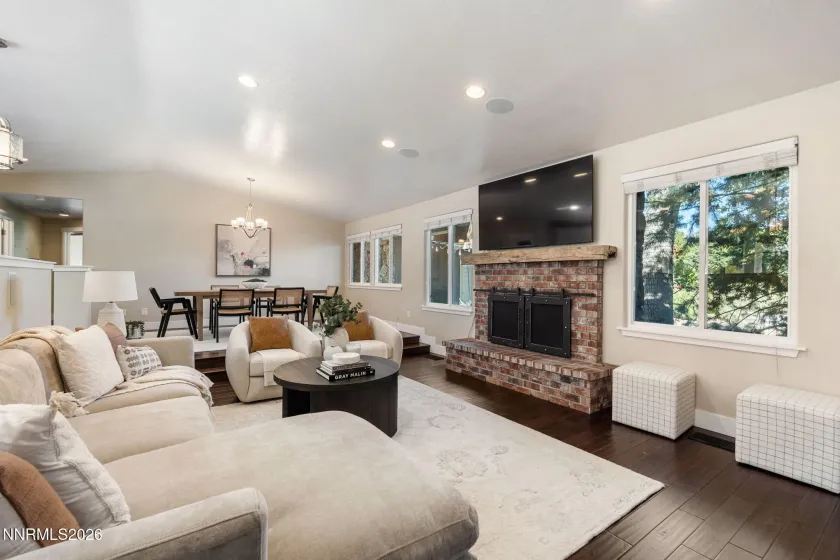 15020 Edmands, Reno, Nevada 89511, 5 Bedrooms Bedrooms, ,3 BathroomsBathrooms,Residential,Residential,Edmands,0,260012694