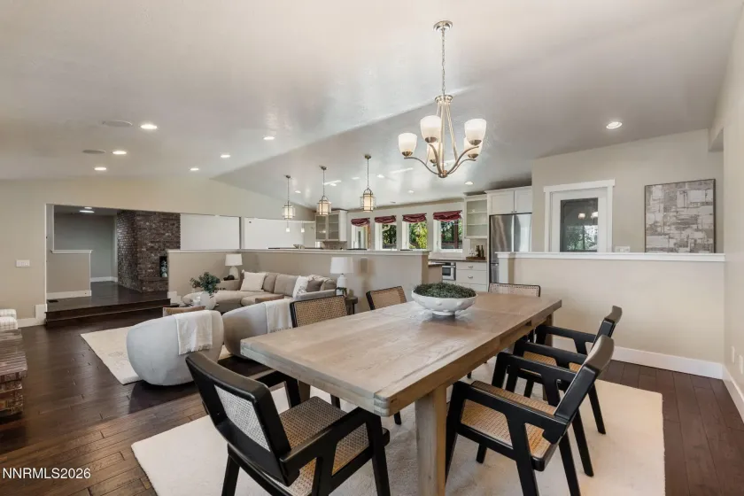 15020 Edmands, Reno, Nevada 89511, 5 Bedrooms Bedrooms, ,3 BathroomsBathrooms,Residential,Residential,Edmands,0,260012694