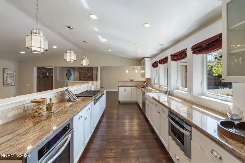 15020 Edmands, Reno, Nevada 89511, 5 Bedrooms Bedrooms, ,3 BathroomsBathrooms,Residential,Residential,Edmands,0,260012694