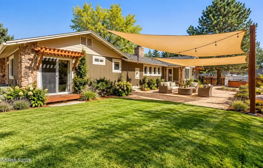 15020 Edmands, Reno, Nevada 89511, 5 Bedrooms Bedrooms, ,3 BathroomsBathrooms,Residential,Residential,Edmands,0,260012694