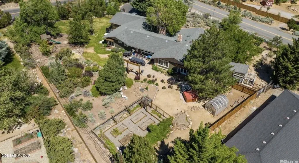 15020 Edmands, Reno, Nevada 89511, 5 Bedrooms Bedrooms, ,3 BathroomsBathrooms,Residential,Residential,Edmands,0,260012694