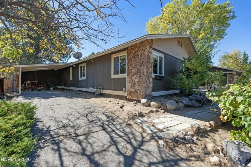 15020 Edmands, Reno, Nevada 89511, 5 Bedrooms Bedrooms, ,3 BathroomsBathrooms,Residential,Residential,Edmands,0,260012694