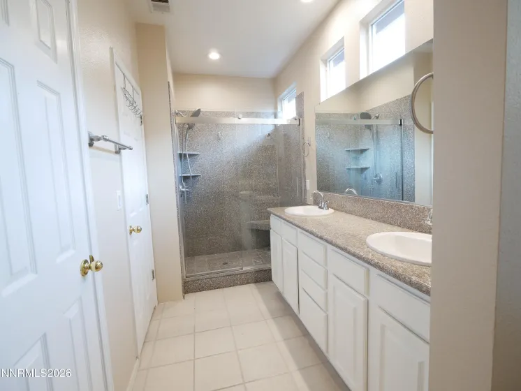 1195 Scenic Park, Reno, Nevada 89521, 3 Bedrooms Bedrooms, ,2 BathroomsBathrooms,Residential,Residential,Scenic Park,0,260012698