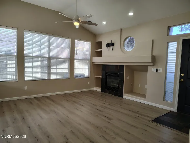 1195 Scenic Park, Reno, Nevada 89521, 3 Bedrooms Bedrooms, ,2 BathroomsBathrooms,Residential,Residential,Scenic Park,0,260012698