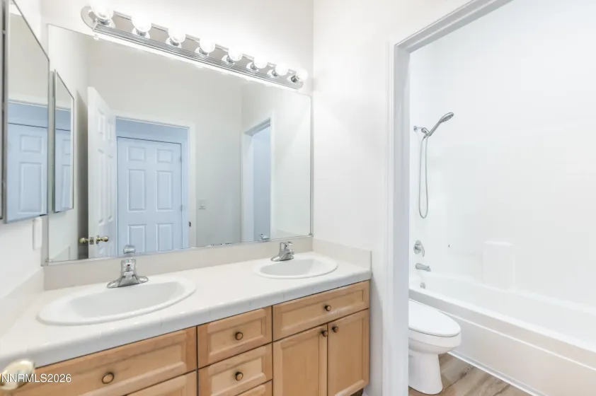 3244 Brisa, Sparks, Nevada 89436, 4 Bedrooms Bedrooms, ,2 BathroomsBathrooms,Residential,Residential,Brisa,0,260012700