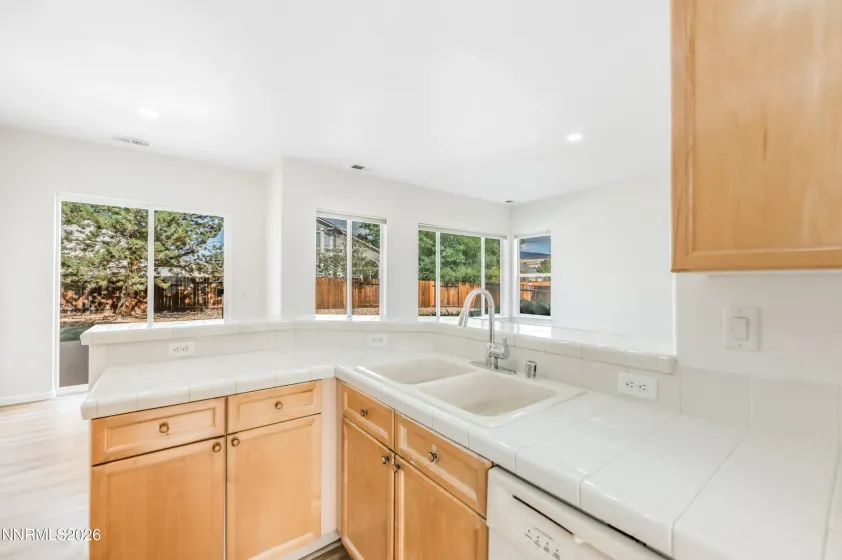 3244 Brisa, Sparks, Nevada 89436, 4 Bedrooms Bedrooms, ,2 BathroomsBathrooms,Residential,Residential,Brisa,0,260012700