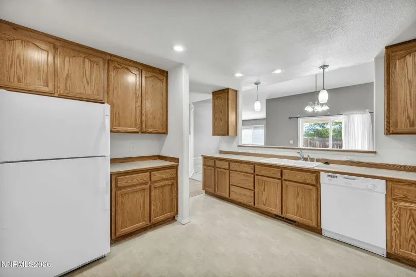 445 Torrey Pines, Fallon, Nevada 89406, 3 Bedrooms Bedrooms, ,2 BathroomsBathrooms,Residential,Residential,Torrey Pines,0,260012701