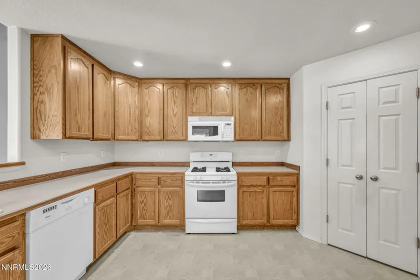 445 Torrey Pines, Fallon, Nevada 89406, 3 Bedrooms Bedrooms, ,2 BathroomsBathrooms,Residential,Residential,Torrey Pines,0,260012701
