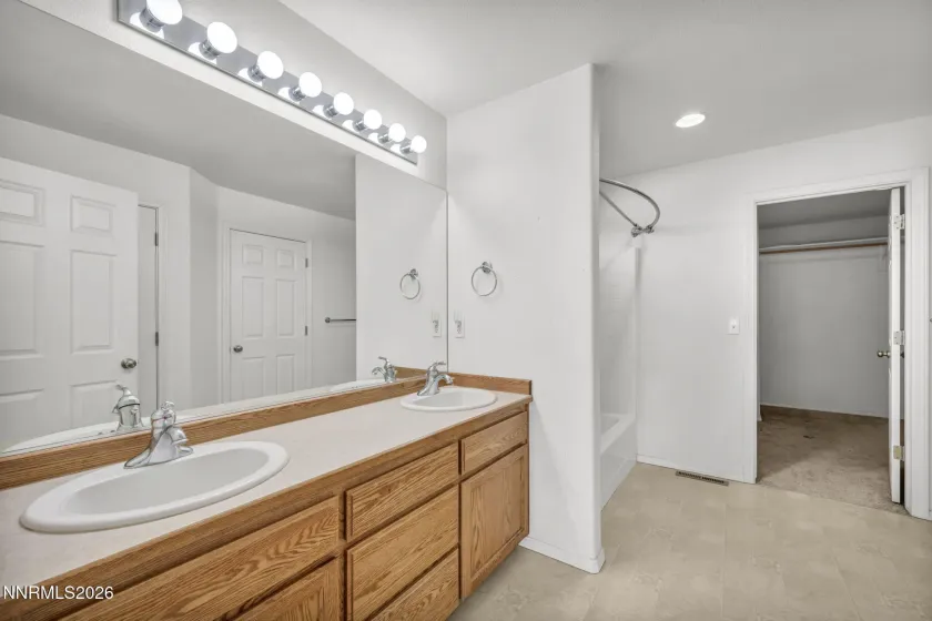 445 Torrey Pines, Fallon, Nevada 89406, 3 Bedrooms Bedrooms, ,2 BathroomsBathrooms,Residential,Residential,Torrey Pines,0,260012701