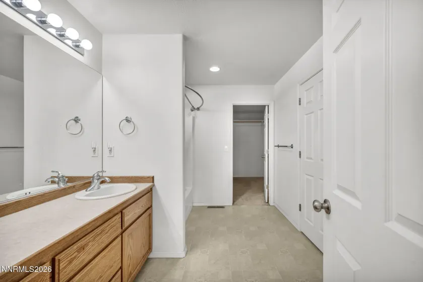 445 Torrey Pines, Fallon, Nevada 89406, 3 Bedrooms Bedrooms, ,2 BathroomsBathrooms,Residential,Residential,Torrey Pines,0,260012701