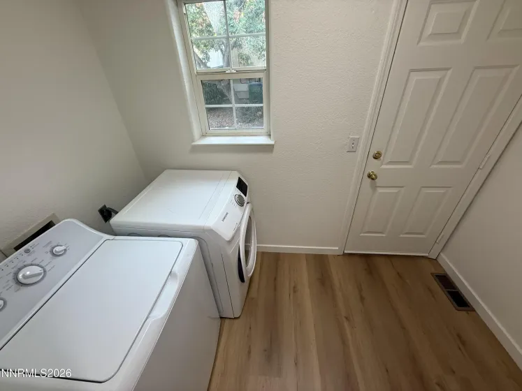 3576 Mashie, Sparks, Nevada 89431, 3 Bedrooms Bedrooms, ,2 BathroomsBathrooms,Residential,Residential,Mashie,0,260012705