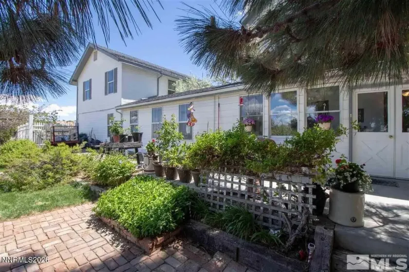 150 Ridge, Virginia City, Nevada 89440, 3 Bedrooms Bedrooms, ,2 BathroomsBathrooms,Residential,Residential,Ridge,0,260012713