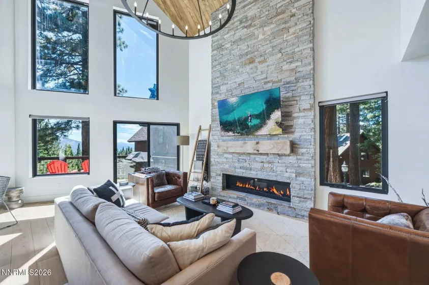 949 Dana, Incline Village, Nevada 89451, 3 Bedrooms Bedrooms, ,2 BathroomsBathrooms,Residential,Residential,Dana,0,260012715