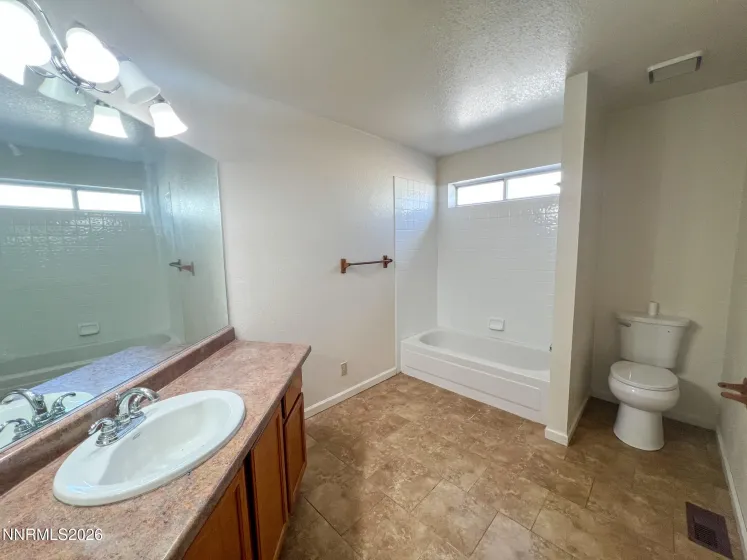 3524 Gwynelle, Sparks, Nevada 89431, 3 Bedrooms Bedrooms, ,2 BathroomsBathrooms,Residential,Residential,Gwynelle,0,260012716