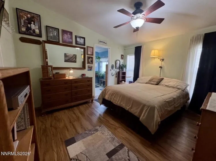 10 Rue De La Azure, Sparks, Nevada 89434, 3 Bedrooms Bedrooms, ,2 BathroomsBathrooms,Residential,Residential,Rue De La Azure,0,260012717