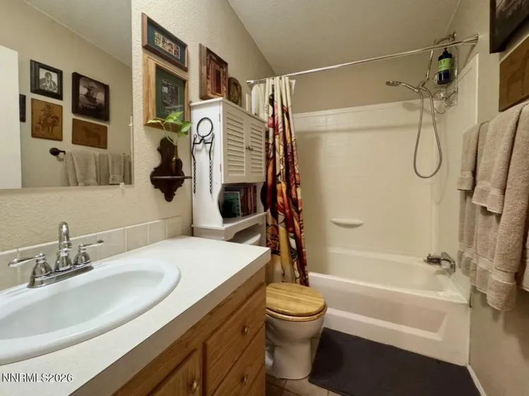10 Rue De La Azure, Sparks, Nevada 89434, 3 Bedrooms Bedrooms, ,2 BathroomsBathrooms,Residential,Residential,Rue De La Azure,0,260012717