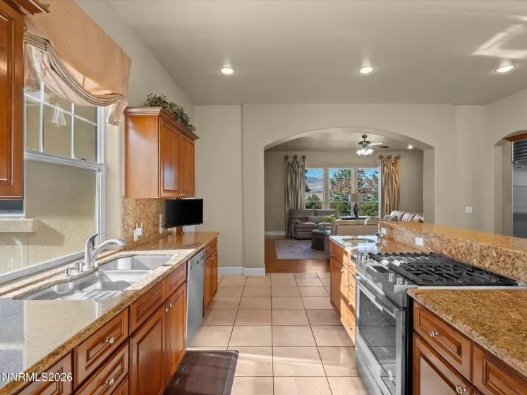 4249 Plateau, Reno, Nevada 89519, 4 Bedrooms Bedrooms, ,5 BathroomsBathrooms,Residential,Residential,Plateau,0,260012719