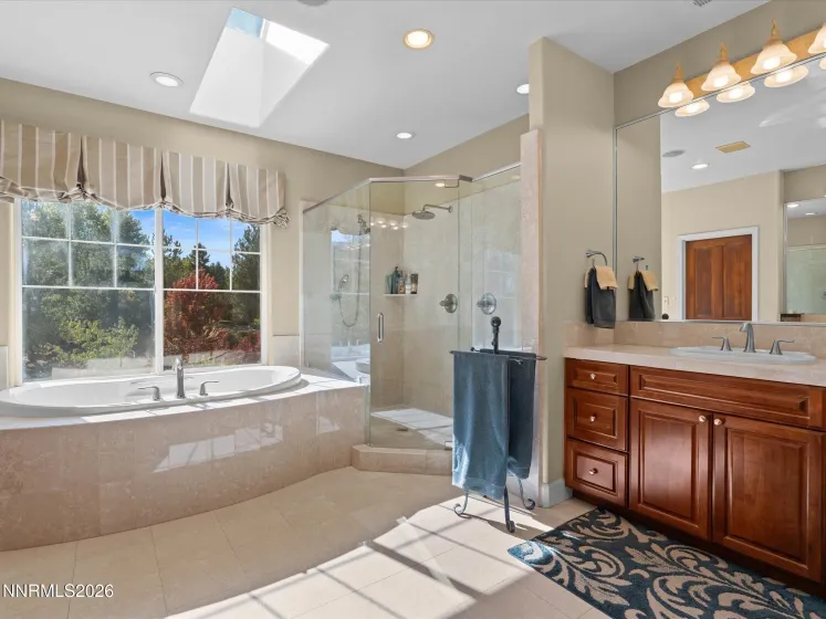 4249 Plateau, Reno, Nevada 89519, 4 Bedrooms Bedrooms, ,5 BathroomsBathrooms,Residential,Residential,Plateau,0,260012719