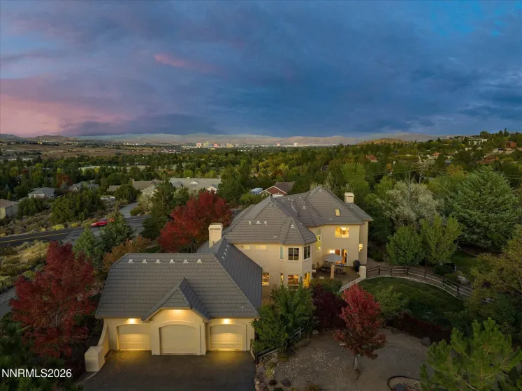 4249 Plateau, Reno, Nevada 89519, 4 Bedrooms Bedrooms, ,5 BathroomsBathrooms,Residential,Residential,Plateau,0,260012719