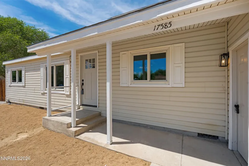 17585 Fantail, Reno, Nevada 89508, 3 Bedrooms Bedrooms, ,2 BathroomsBathrooms,Residential,Residential,Fantail,0,260012725