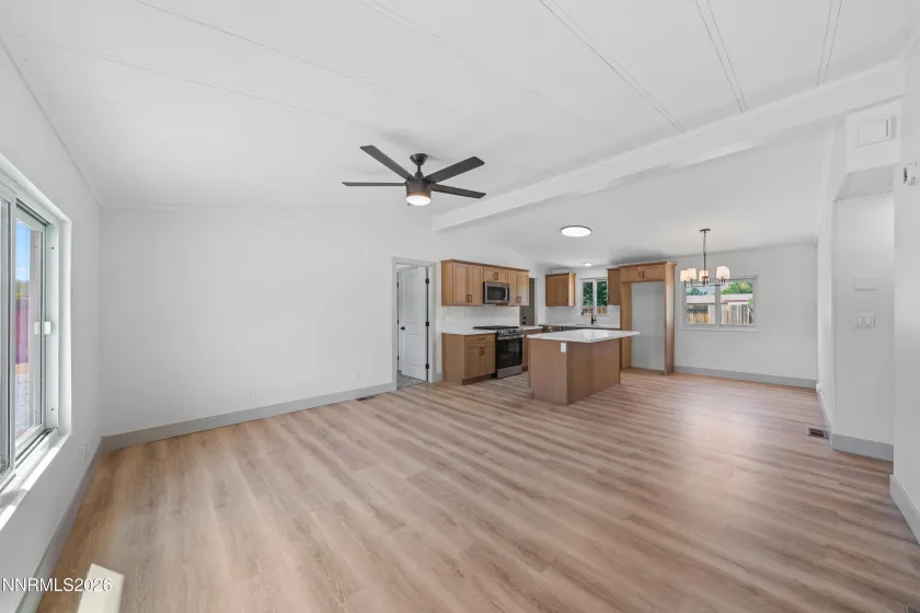 17585 Fantail, Reno, Nevada 89508, 3 Bedrooms Bedrooms, ,2 BathroomsBathrooms,Residential,Residential,Fantail,0,260012725