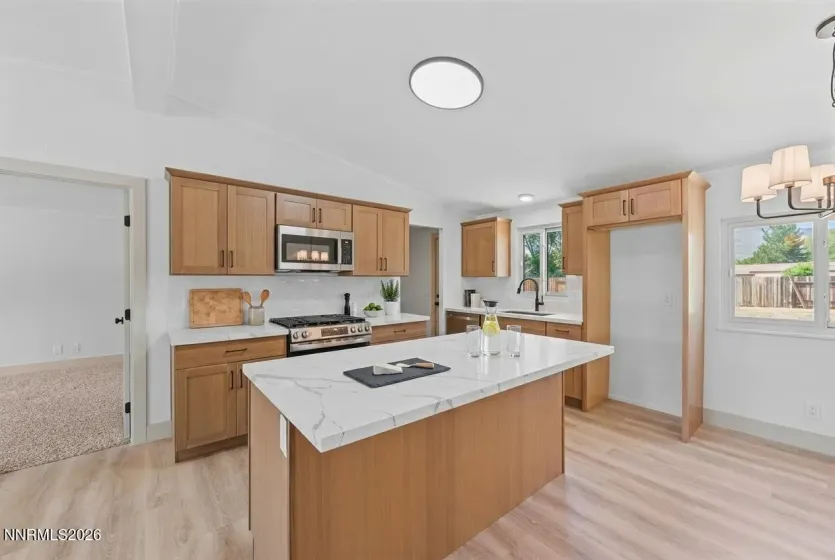 17585 Fantail, Reno, Nevada 89508, 3 Bedrooms Bedrooms, ,2 BathroomsBathrooms,Residential,Residential,Fantail,0,260012725