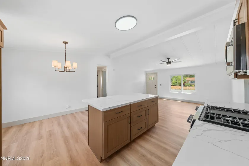 17585 Fantail, Reno, Nevada 89508, 3 Bedrooms Bedrooms, ,2 BathroomsBathrooms,Residential,Residential,Fantail,0,260012725