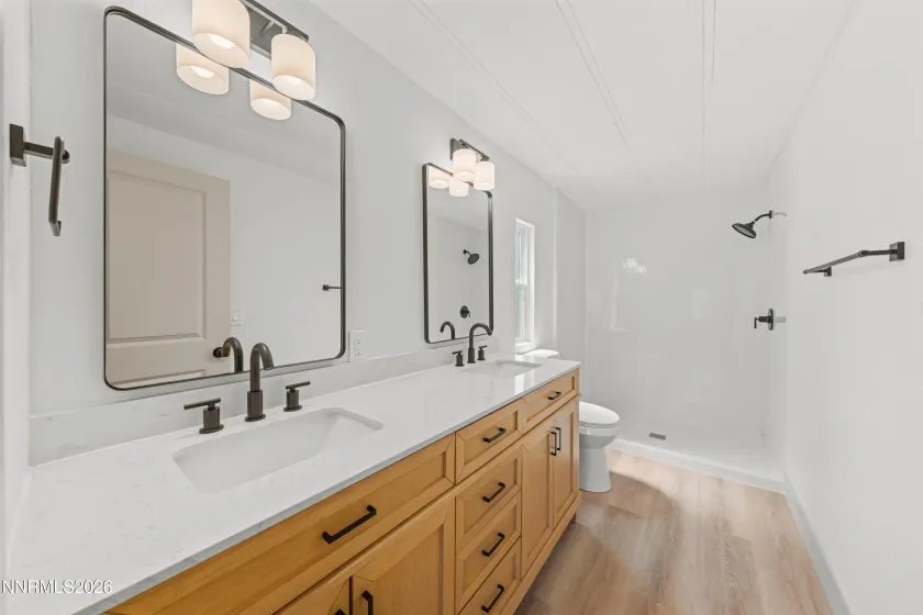 17585 Fantail, Reno, Nevada 89508, 3 Bedrooms Bedrooms, ,2 BathroomsBathrooms,Residential,Residential,Fantail,0,260012725