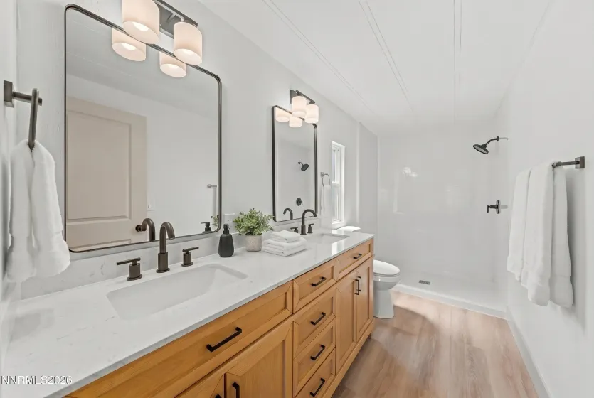 17585 Fantail, Reno, Nevada 89508, 3 Bedrooms Bedrooms, ,2 BathroomsBathrooms,Residential,Residential,Fantail,0,260012725