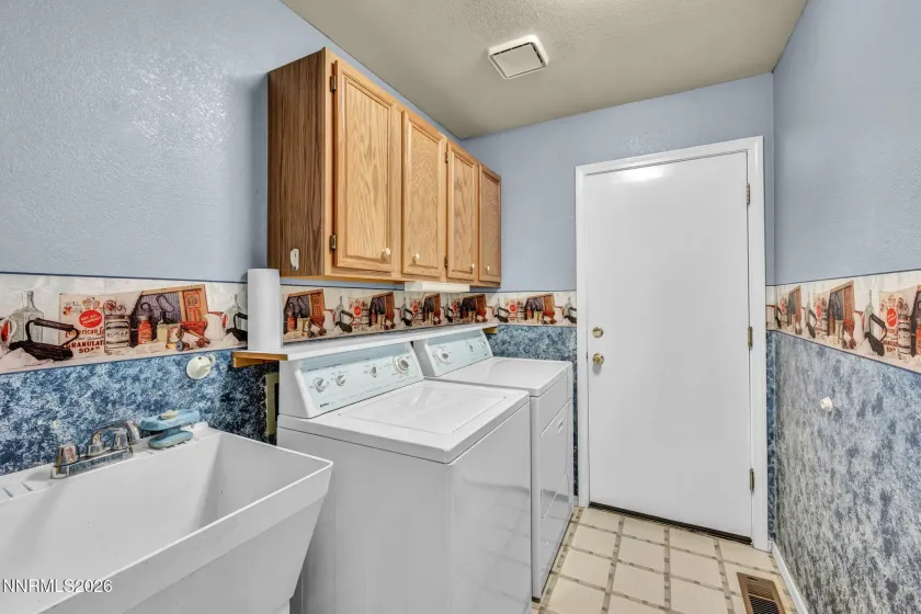 9195 Cordoba, Spanish Springs, Nevada 89441, 4 Bedrooms Bedrooms, ,2 BathroomsBathrooms,Residential,Residential,Cordoba,0,260012727