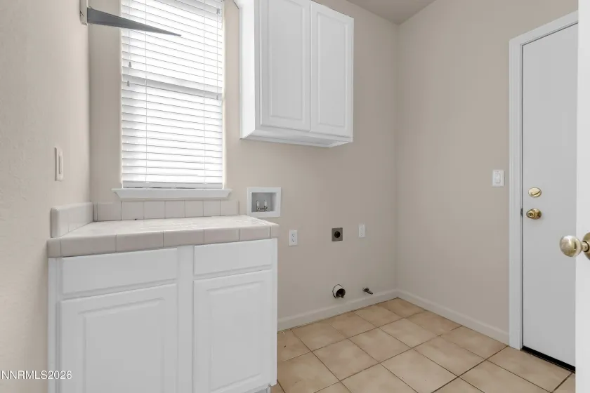 3197 Ten Mile, Sparks, Nevada 89436, 4 Bedrooms Bedrooms, ,4 BathroomsBathrooms,Residential,Residential,Ten Mile,0,260012729