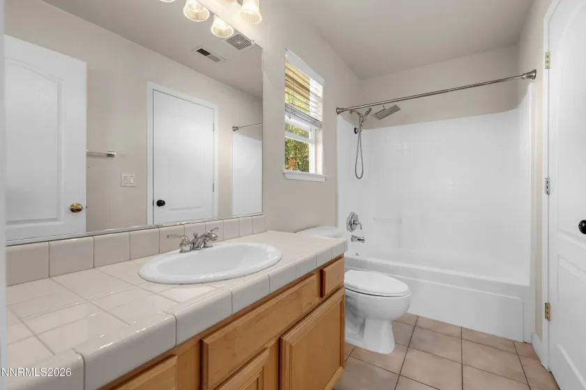 3197 Ten Mile, Sparks, Nevada 89436, 4 Bedrooms Bedrooms, ,4 BathroomsBathrooms,Residential,Residential,Ten Mile,0,260012729