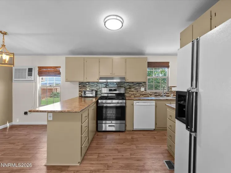 35 Rose Peak, Dayton, Nevada 89403, 3 Bedrooms Bedrooms, ,2 BathroomsBathrooms,Residential,Residential,Rose Peak,0,260012730