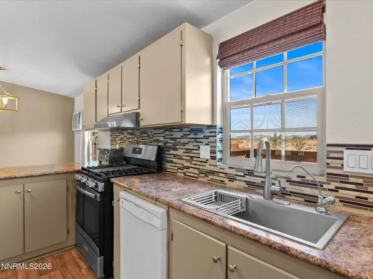 35 Rose Peak, Dayton, Nevada 89403, 3 Bedrooms Bedrooms, ,2 BathroomsBathrooms,Residential,Residential,Rose Peak,0,260012730