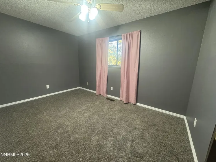 1020 Gary, Fallon, Nevada 89406, 3 Bedrooms Bedrooms, ,1 BathroomBathrooms,Residential,Residential,Gary,0,260012733