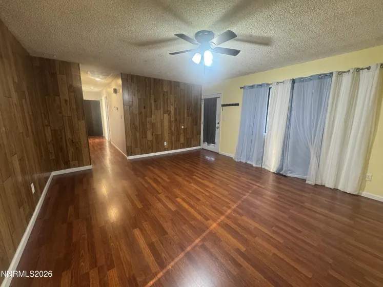 1020 Gary, Fallon, Nevada 89406, 3 Bedrooms Bedrooms, ,1 BathroomBathrooms,Residential,Residential,Gary,0,260012733