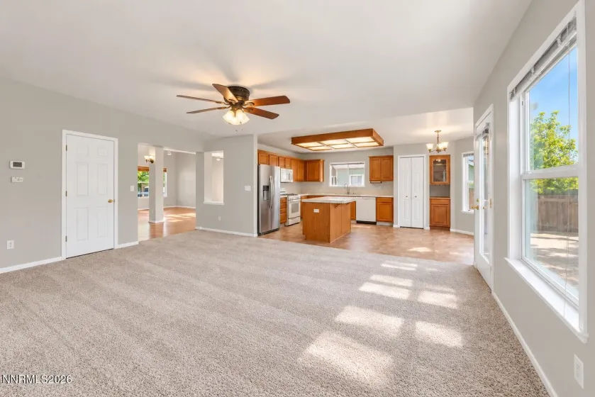 865 Francesca, Sparks, Nevada 89436, 4 Bedrooms Bedrooms, ,3 BathroomsBathrooms,Residential,Residential,Francesca,0,260012735