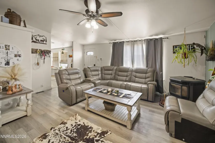500 Quail, Lovelock, Nevada 89419, 3 Bedrooms Bedrooms, ,2 BathroomsBathrooms,Residential,Residential,Quail,0,260012736
