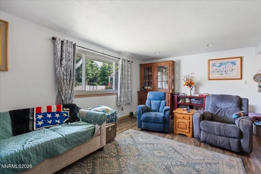 7353 Wallsend, Reno, Nevada 89511, 5 Bedrooms Bedrooms, ,3 BathroomsBathrooms,Residential,Residential,Wallsend,0,260012738