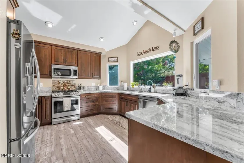1880 Tess, Reno, Nevada 89511, 4 Bedrooms Bedrooms, ,3 BathroomsBathrooms,Residential,Residential,Tess,0,260012744