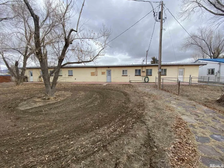 10 Olavarria, Mc Dermitt, Nevada 89421, ,2 BathroomsBathrooms,Residential Income,Residential,Olavarria,0,260012749