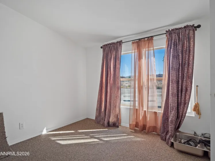 70 Mountain, Yerington, Nevada 89447, 4 Bedrooms Bedrooms, ,2 BathroomsBathrooms,Residential,Residential,Mountain,0,260012751