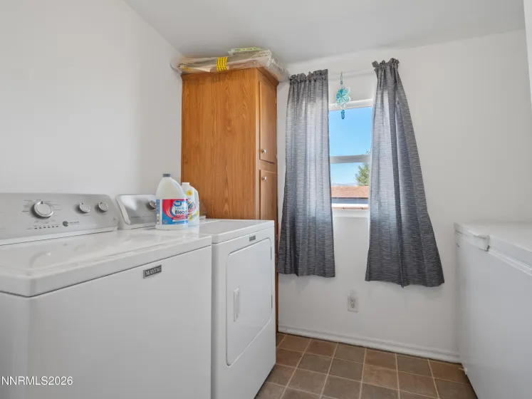 70 Mountain, Yerington, Nevada 89447, 4 Bedrooms Bedrooms, ,2 BathroomsBathrooms,Residential,Residential,Mountain,0,260012751