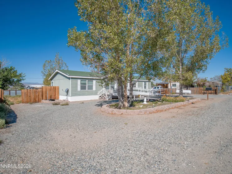 70 Mountain, Yerington, Nevada 89447, 4 Bedrooms Bedrooms, ,2 BathroomsBathrooms,Residential,Residential,Mountain,0,260012751