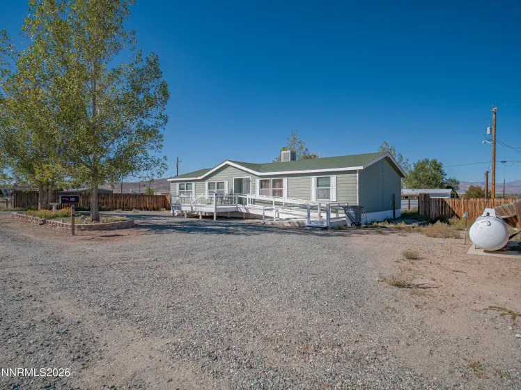 70 Mountain, Yerington, Nevada 89447, 4 Bedrooms Bedrooms, ,2 BathroomsBathrooms,Residential,Residential,Mountain,0,260012751