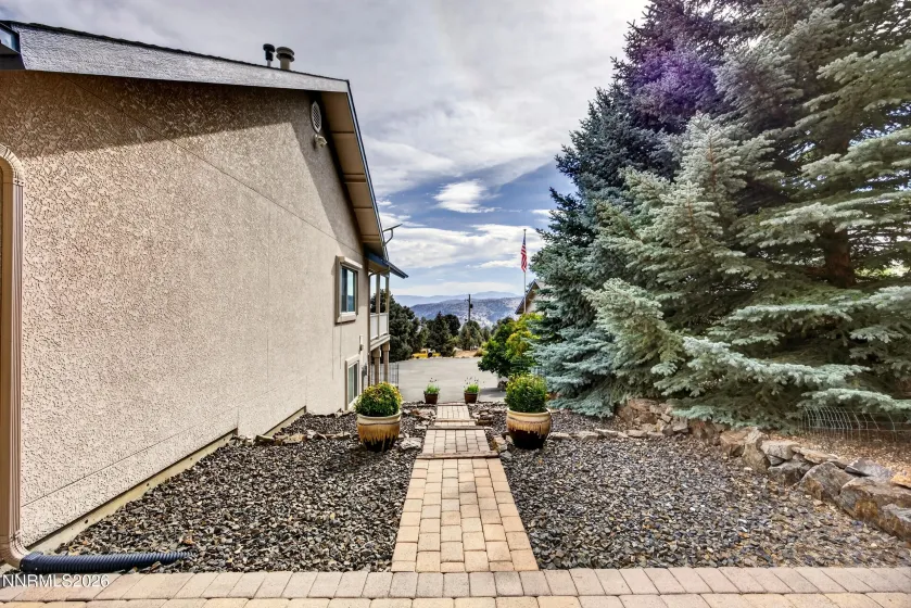1530 Moss, Gardnerville, Nevada 89410, 3 Bedrooms Bedrooms, ,4 BathroomsBathrooms,Residential,Residential,Moss,0,260012752