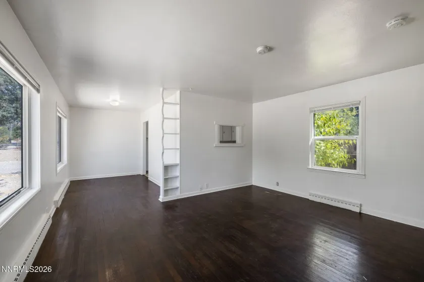 2060 Clear Acre, Reno, Nevada 89512, 3 Bedrooms Bedrooms, ,2 BathroomsBathrooms,Residential Income,Residential,Clear Acre,0,260012755