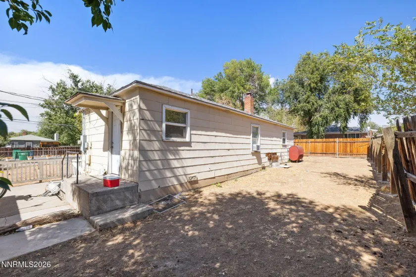 2060 Clear Acre, Reno, Nevada 89512, 3 Bedrooms Bedrooms, ,2 BathroomsBathrooms,Residential Income,Residential,Clear Acre,0,260012755