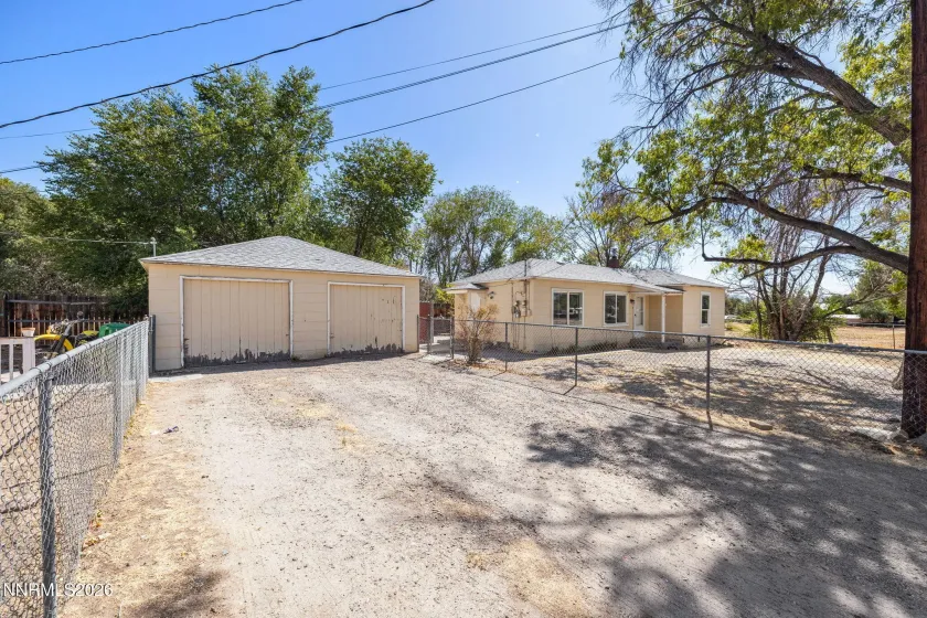 2060 Clear Acre, Reno, Nevada 89512, 3 Bedrooms Bedrooms, ,2 BathroomsBathrooms,Residential Income,Residential,Clear Acre,0,260012755
