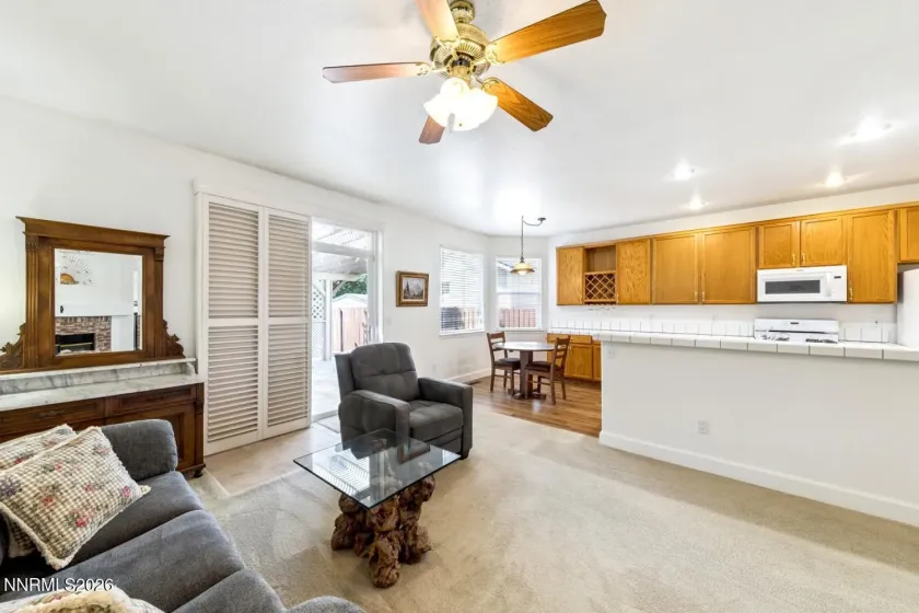 1305 Windsor, Gardnerville, Nevada 89410, 2 Bedrooms Bedrooms, ,2 BathroomsBathrooms,Residential,Residential,Windsor,0,260012757